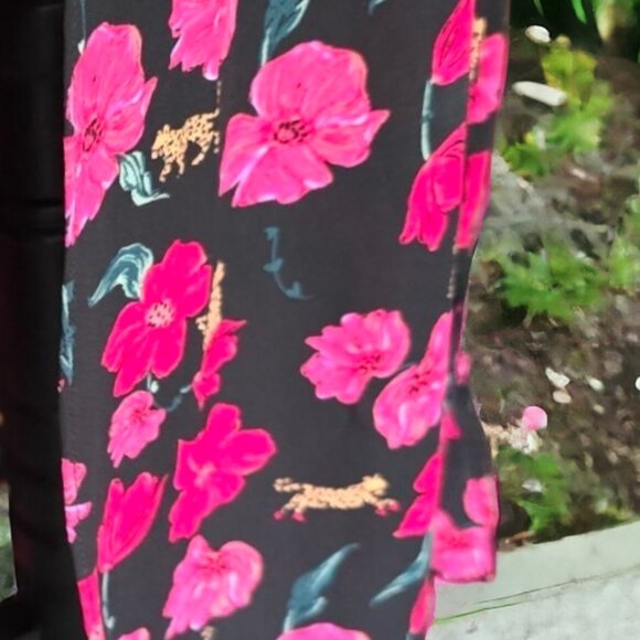 NWOT A COLLECTION XSP Floral Short Sleeve 2 Slit dress - Picture 6 of 7